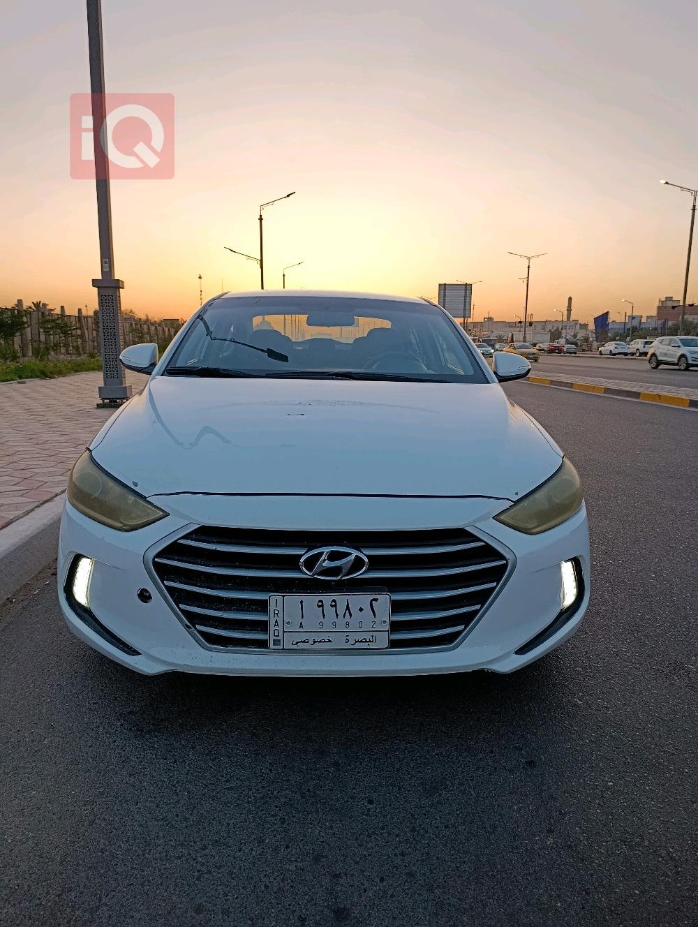 هیوندای ئەلەنترا